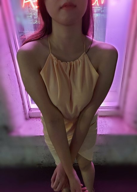 asiatische gilf-onlyfans beste heiße bild