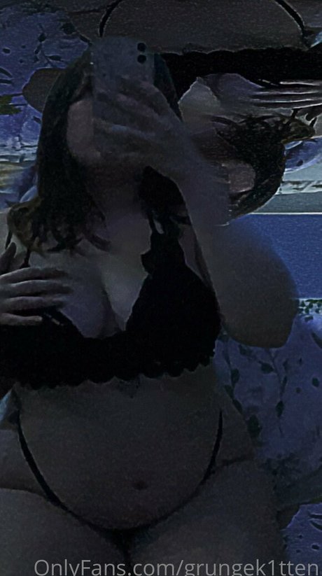 grungek1tten erotische freie bild