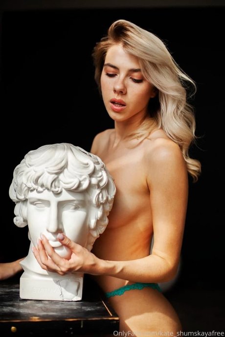 weiße shemale-onlyfans hd top fotos