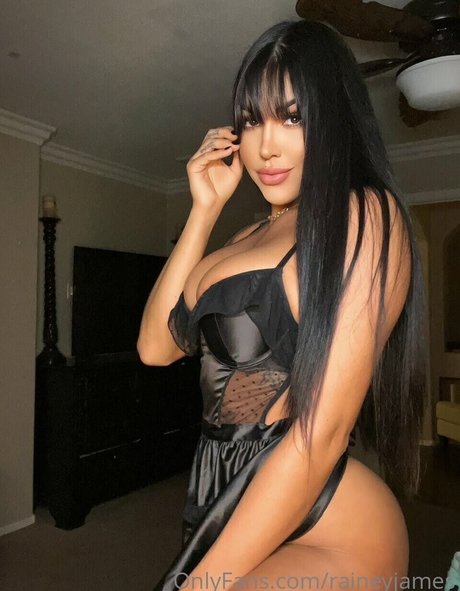 milf brille onlyfans freie bild