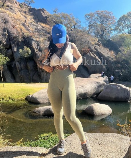 Clara Kush schöne sexy archiv