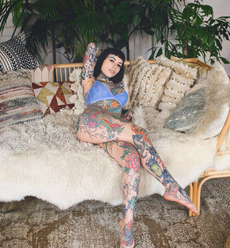 Tigerlilly pornostar schöne galerie