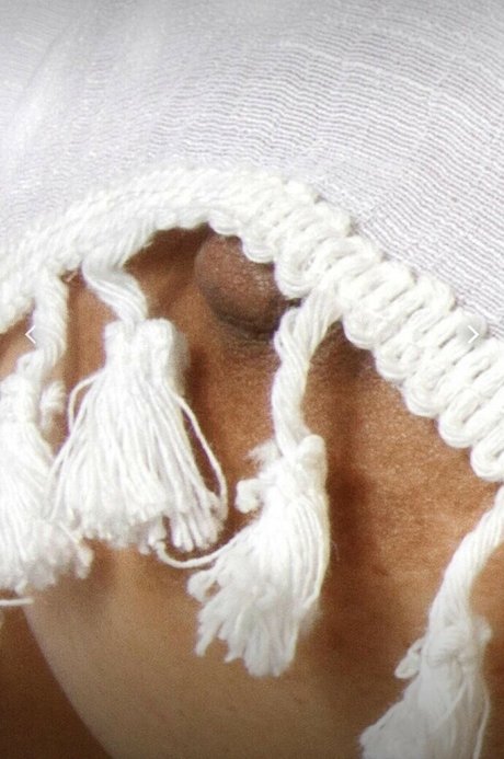 schwuler influencer onlyfans kunst erotische galerien