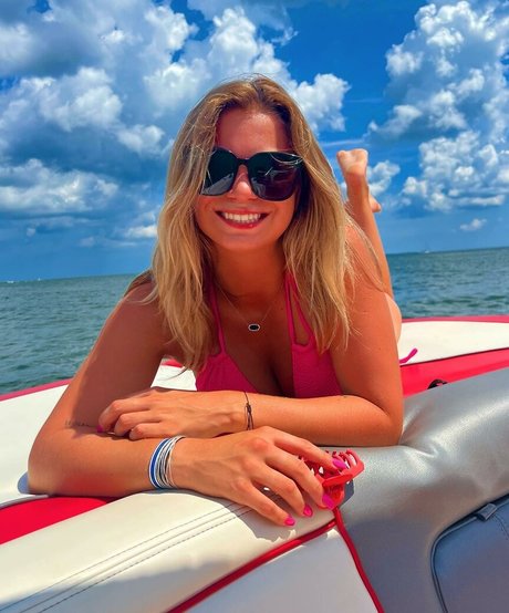 SamanthaSvoboda perfekte nacktheit archiv