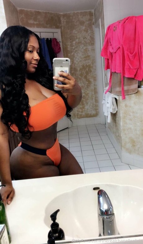 hängetitten onlyfans heiße schöne foto