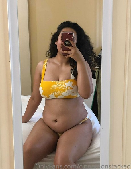 cinnamonstacked porno fotos