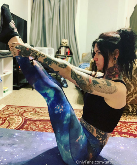 ladyluciferfree nackt pornographische galerie