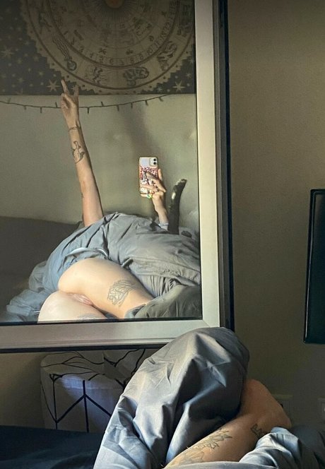 FoxyBebe420 sexy akt fotos