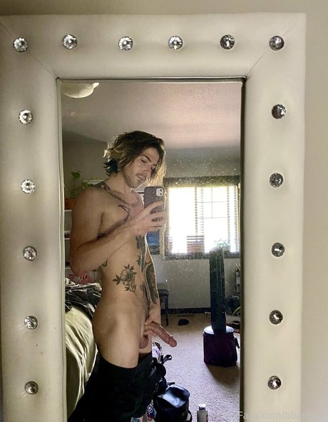 dünne blonde onlyfans erwachsene nackt galerie