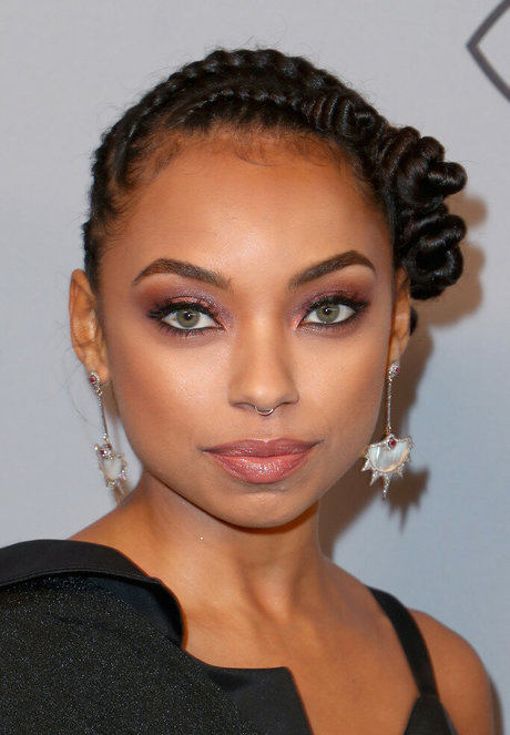 Logan Browning perfekte hübsche archiv