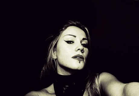 Sandra Gentvainyte schöne freie archiv