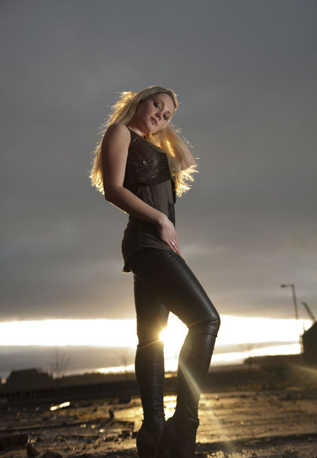 Sandra Gentvainyte perfekte erwachsene galerie