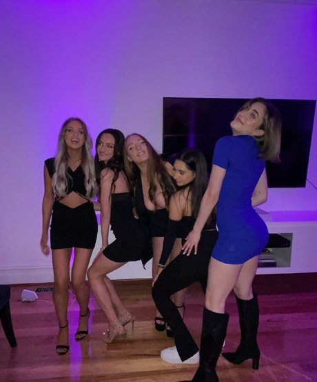 Dannielle Ashurst xxx kostenlose bilder