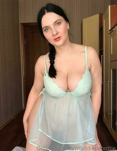 maddiesohottie kostenlose nackte bild