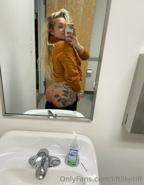 Liftliketiff nackt kunst archiv