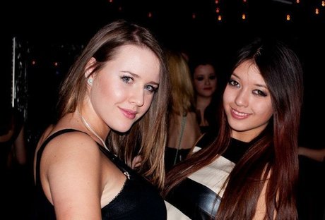 Maton Twins xxx pornostar galerie