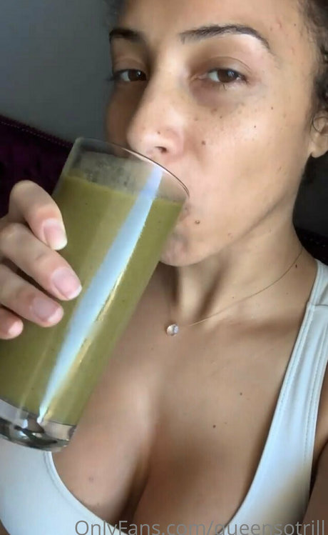 ebenholz-bdsm-onlyfans nackt heiße foto