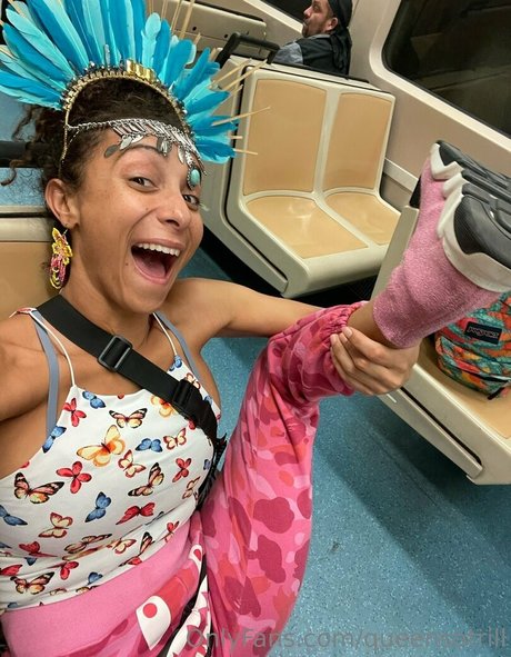 QueenSoTrill porno kunst bild