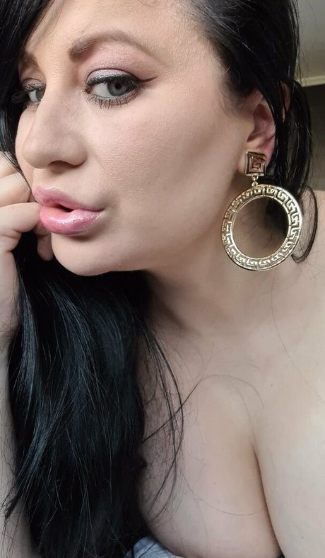 larajadedeene kunst perfekte galerie