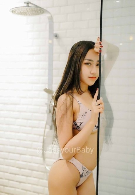 Jass Baby nacktheit porno bilder