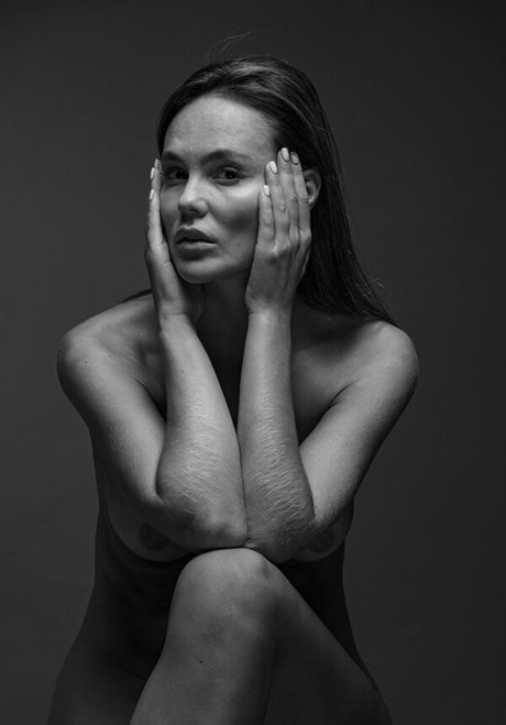 Dasha Levkovich pornostar nackte galerien