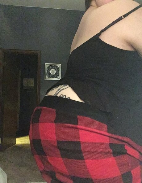 leahloolabelle pornostar kunst galerie
