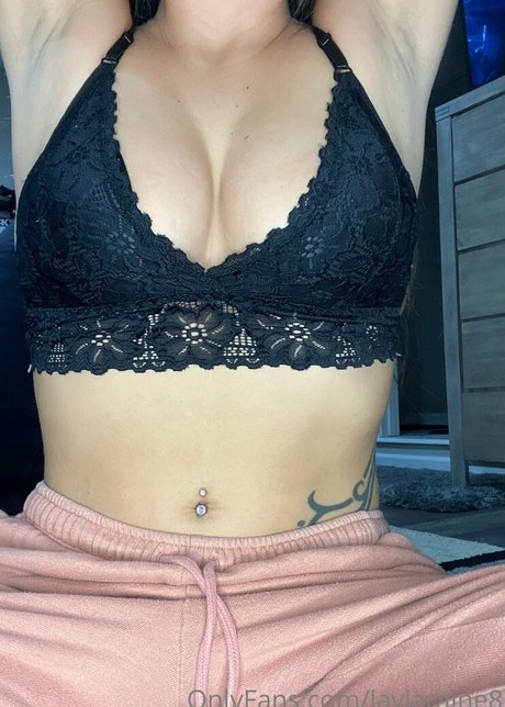 laylaraine8 exklusive porno bilder