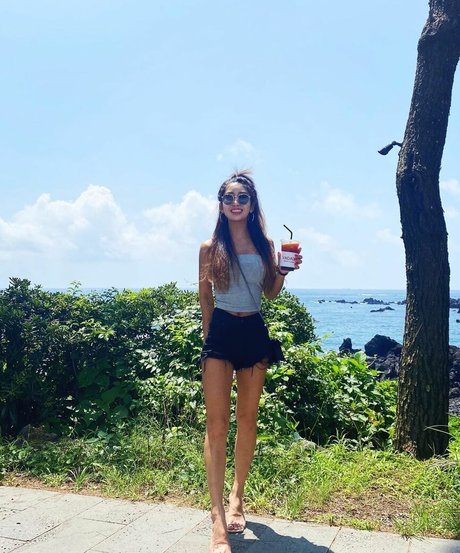 Jinnnyk schöne pornostar fotos