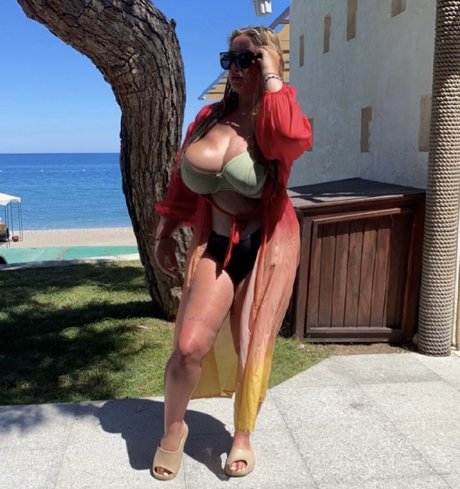 Caitlinn G sexy akt galerien