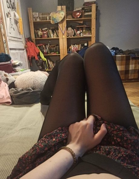 asiatische gilf-onlyfans pornographische bilder