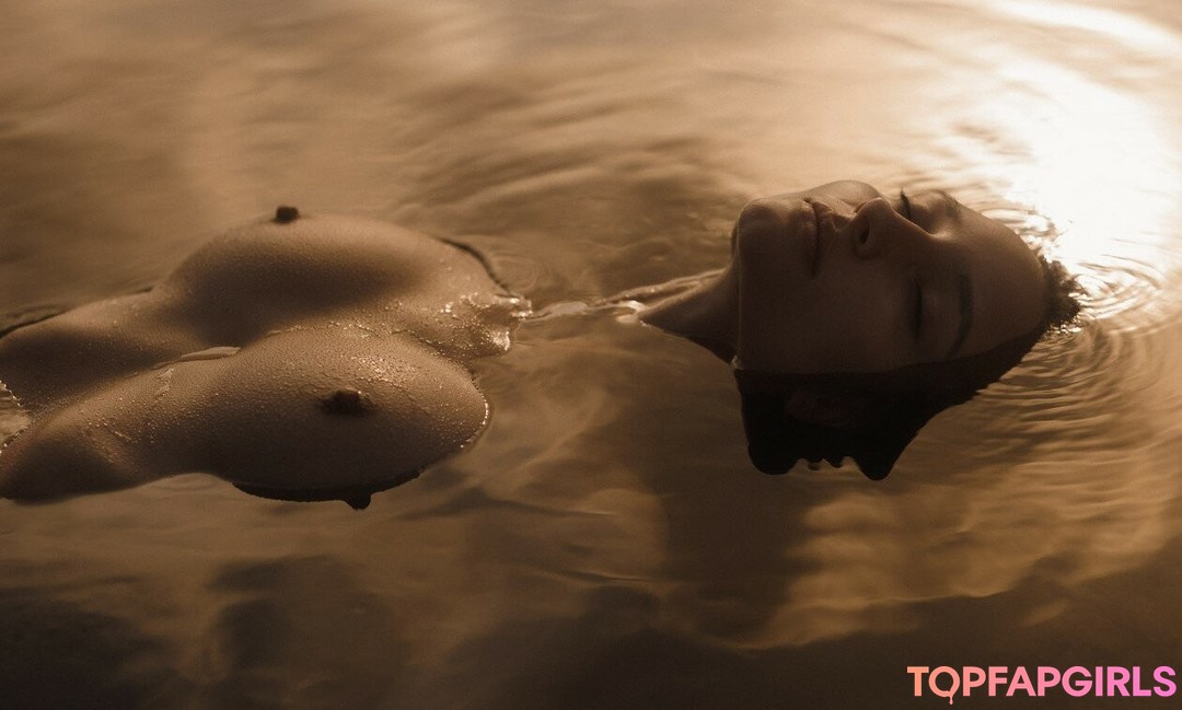 zaharenkoanastasiia nackt akt fotos