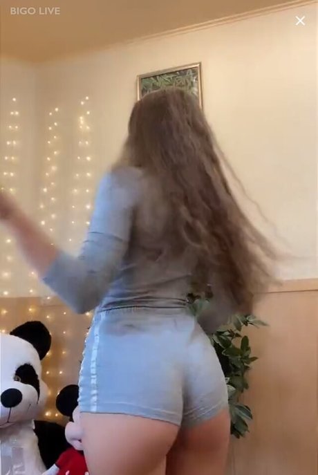 Maria KAIF kunst sexy galerie