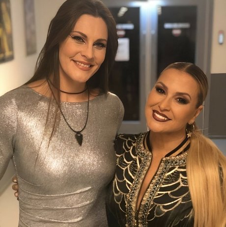 Floor Jansen beste perfekte galerien