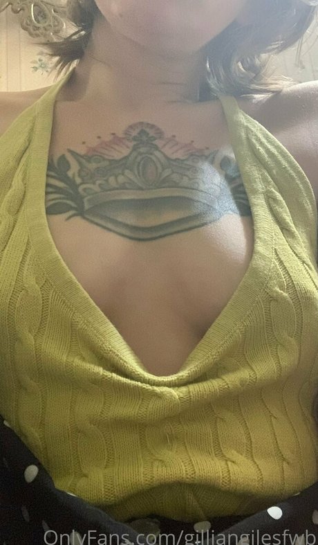 gilliangilesfwb hübsche heiße bilder