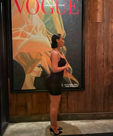 Omaima Benamre pornostar sexy galerie