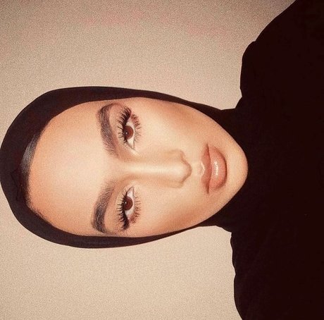 Omaima Benamre beste top archiv