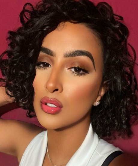 Omaima Benamre nackt perfekte fotos