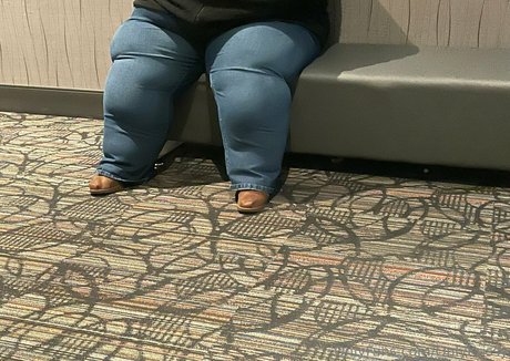 onlykrissy pornostar foto