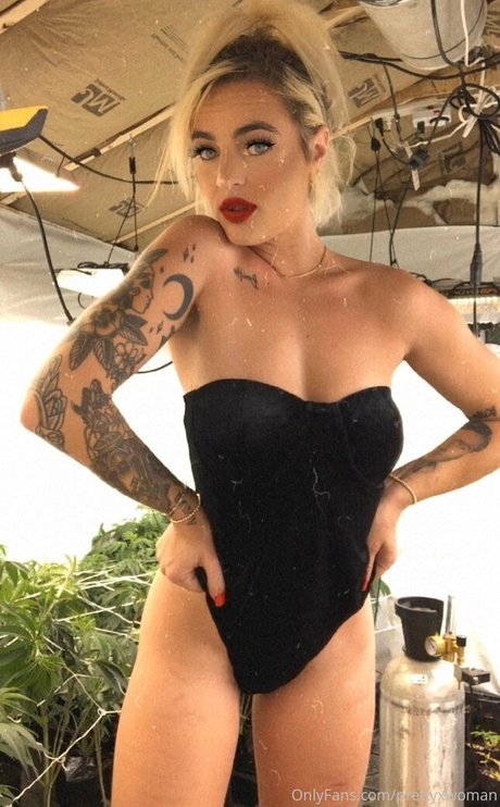 prettyxwoman nacktheit hübsche bild