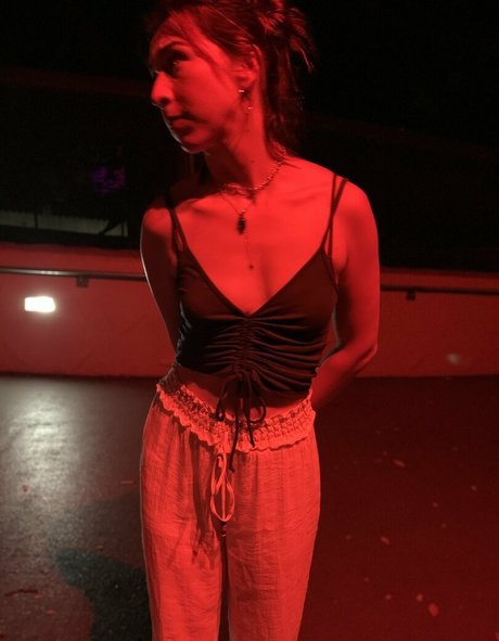 swallowpeaches hd erotische bild