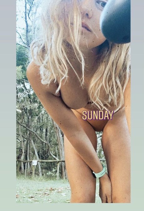 Isabelle Cornish model nackt galerien