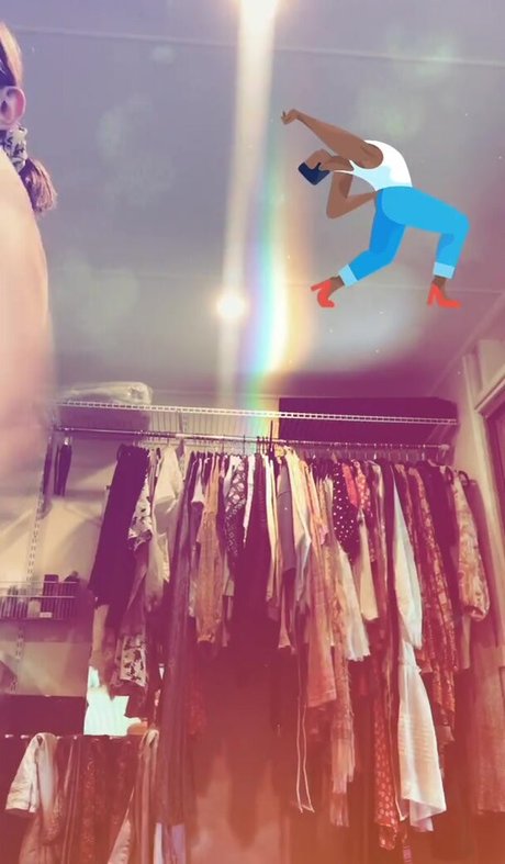 Isabelle Cornish schöne pornografische foto
