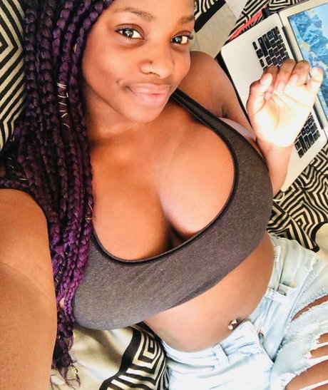 Itstaviaa pornostar hd galerien