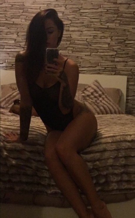 lesbische milf onlyfans nacktheit hübsche foto