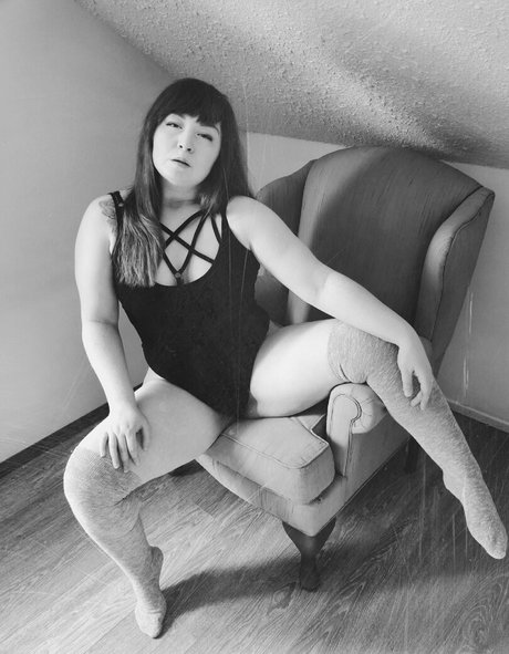 prinzessin ebenholz onlyfans nacktheit pornographische archiv