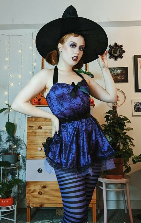 schwarze cosplay-onlyfans freie nackten fotos