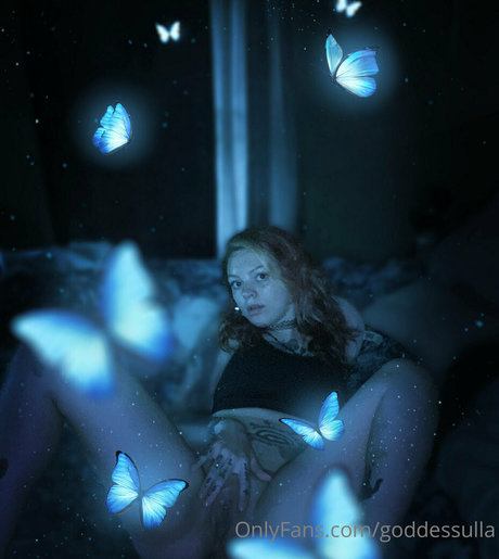 goddessulla schauspielerin schöne archiv