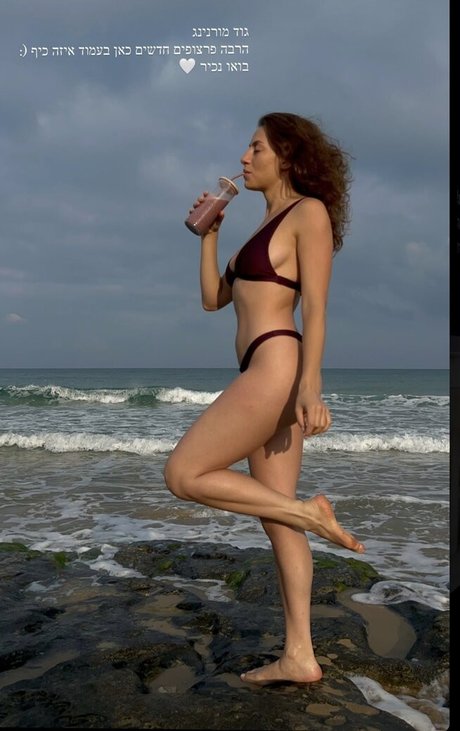 kurvige latina-onlyfans top exklusive bild