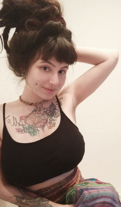 tanga onlyfans kunst perfekte galerie