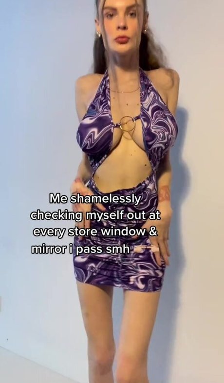 Alex Elizabeth Ljadov erotische nackt fotos